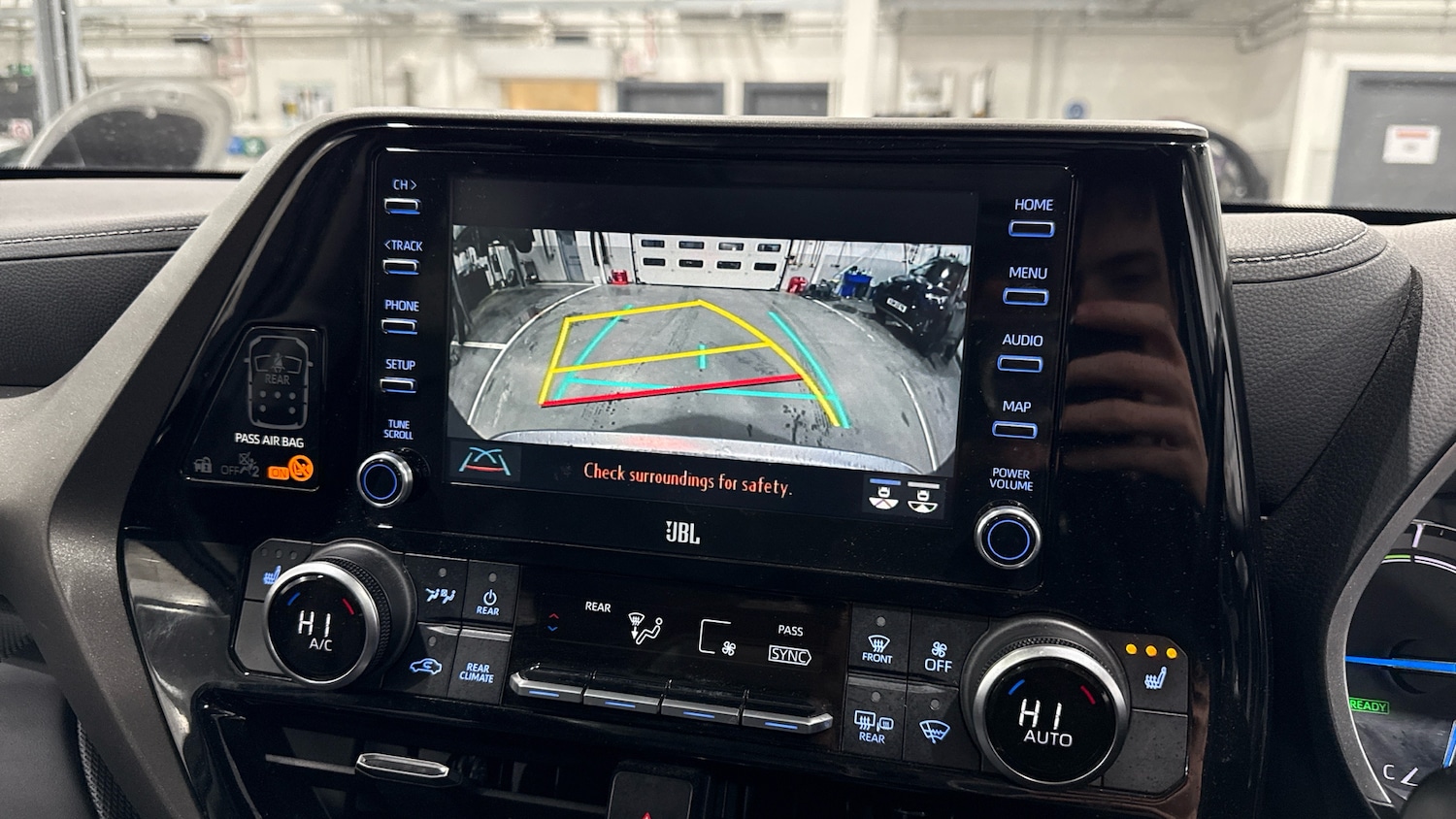 Used Toyota Highlander 2022 for sale - 76643254: Photo 28