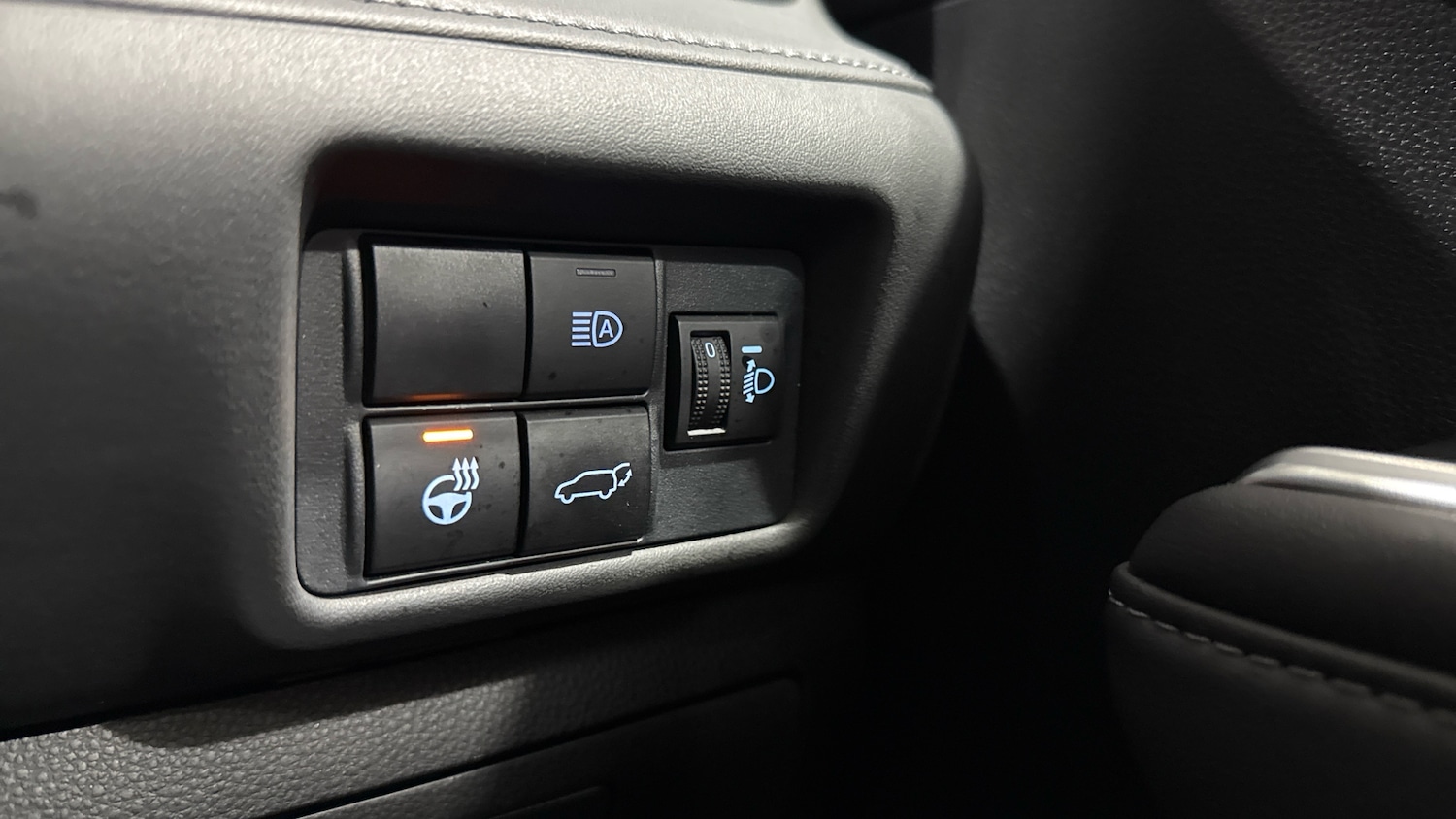 Used Toyota Highlander 2022 for sale - 76643254: Photo 29