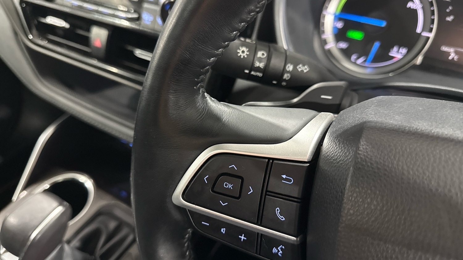 Used Toyota Highlander 2022 for sale - 76643254: Photo 34