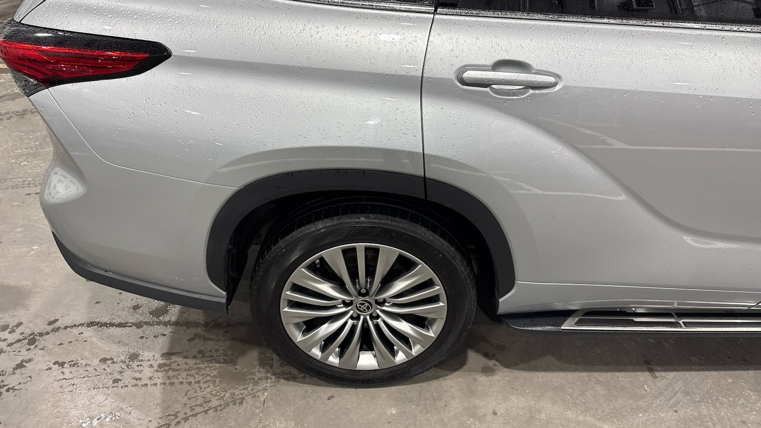 Used Toyota Highlander 2022 for sale - 76643254: Photo 45