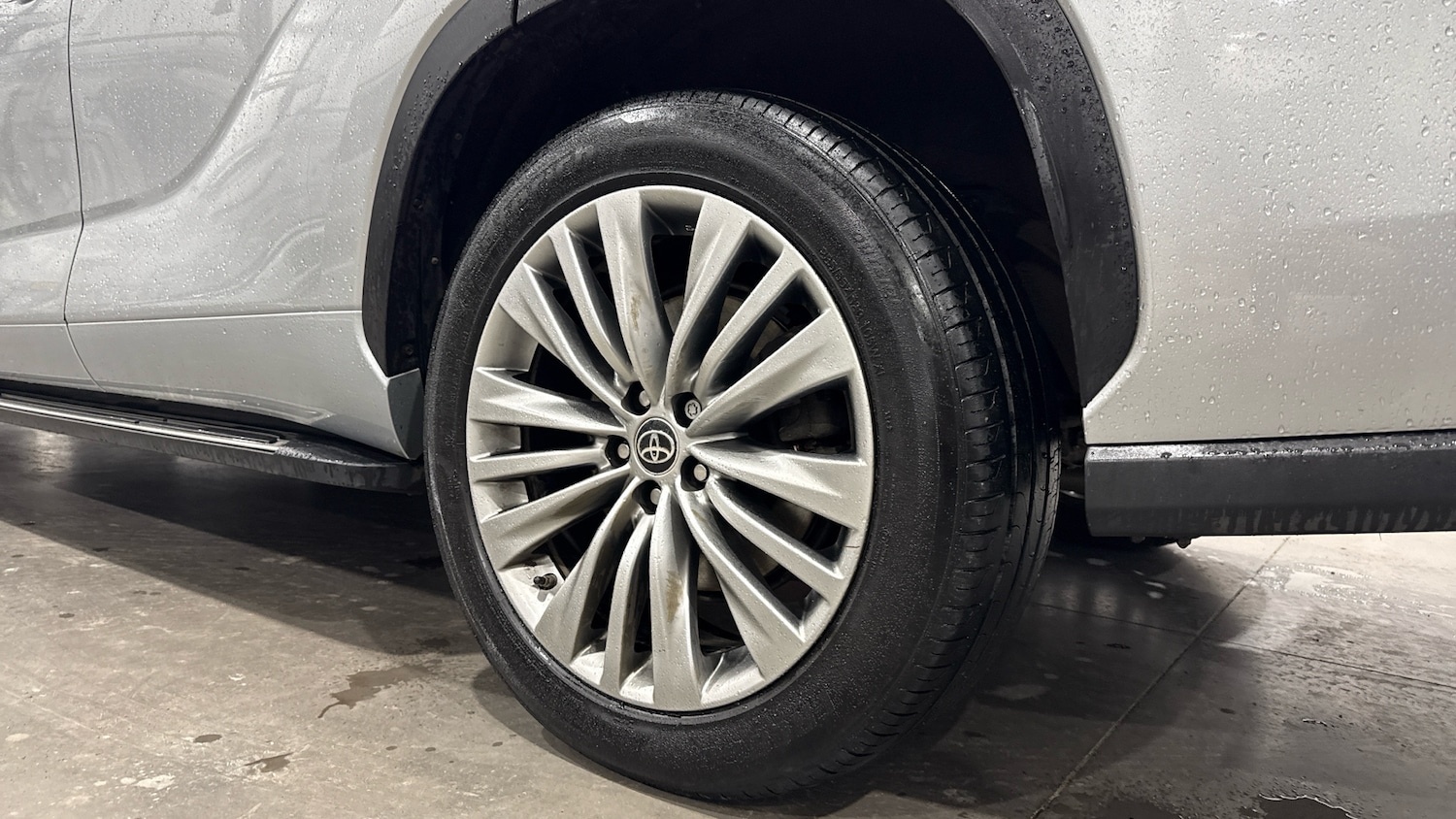 Used Toyota Highlander 2022 for sale - 76643254: Photo 49