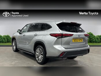 Used Toyota Highlander 2022 for sale - 76643254: Photo