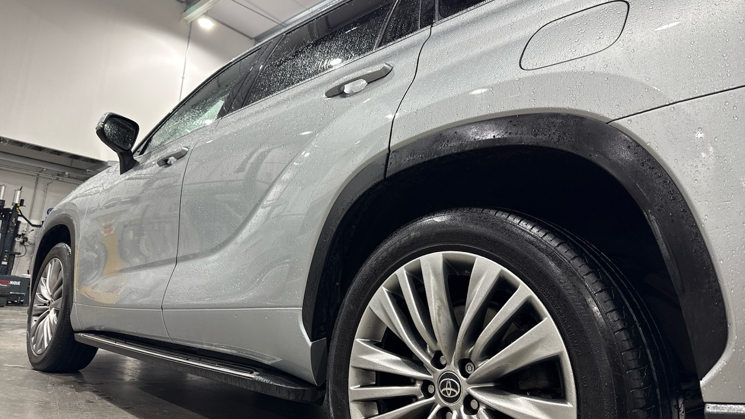 Used Toyota Highlander 2022 for sale - 76643254: Photo 50