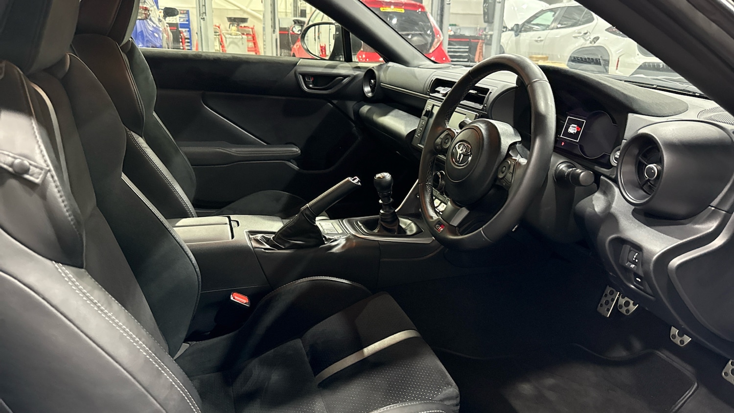 Used Toyota GR86 2023 for sale - 76243521: Photo 11