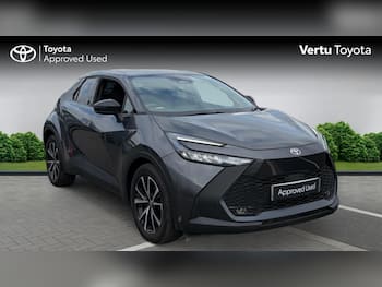 Used Toyota C-HR 2025 for sale - 79691933: Photo