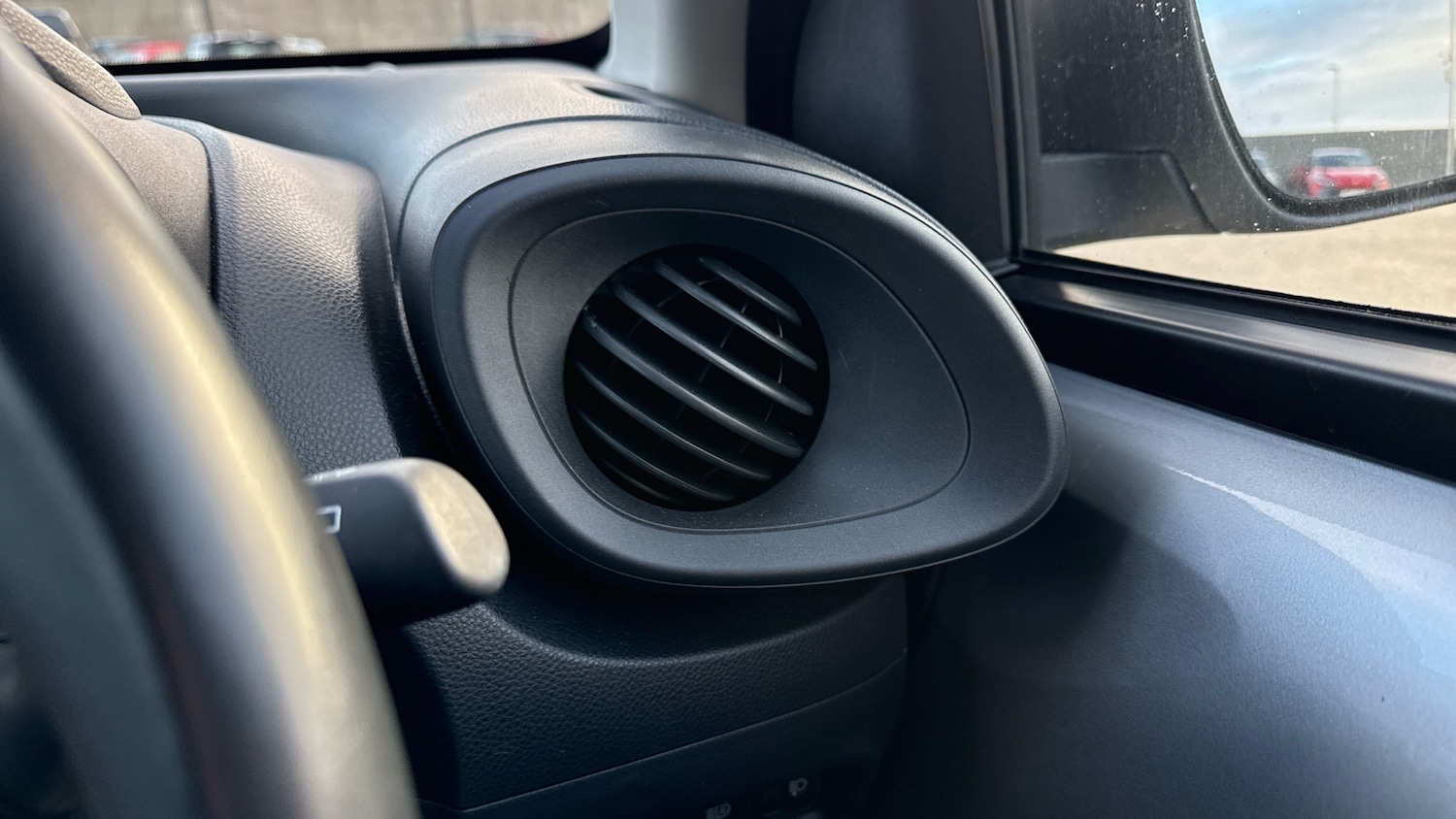 Used Toyota Aygo X 2023 for sale - 77323852: Photo 34