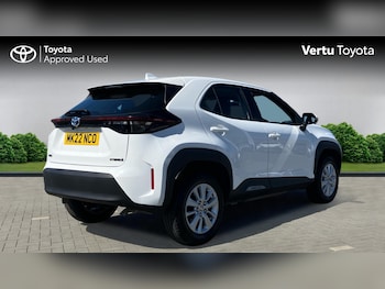 Used Toyota Yaris Cross 2022 for sale - 78344372: Photo