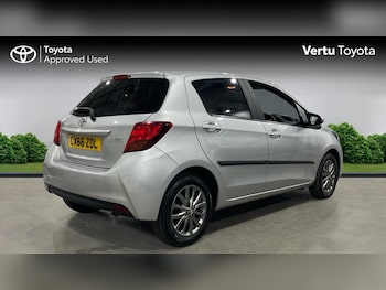 Used Toyota Yaris 2016 for sale - 76541291: Photo