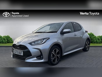 Used Toyota Yaris 2025 for sale - 77300951: Photo