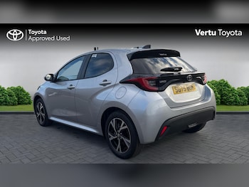 Used Toyota Yaris 2025 for sale - 77300951: Photo