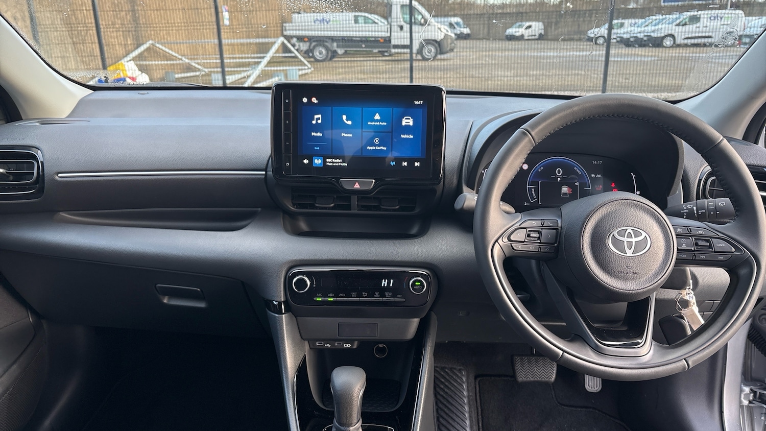 Used Toyota Yaris 2025 for sale - 77300951: Photo 5