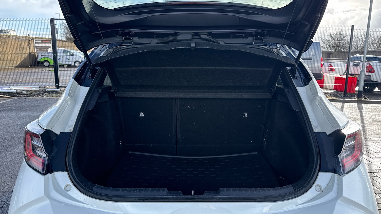 Used Toyota Aygo X 2026 for sale - 78004256: Photo 14