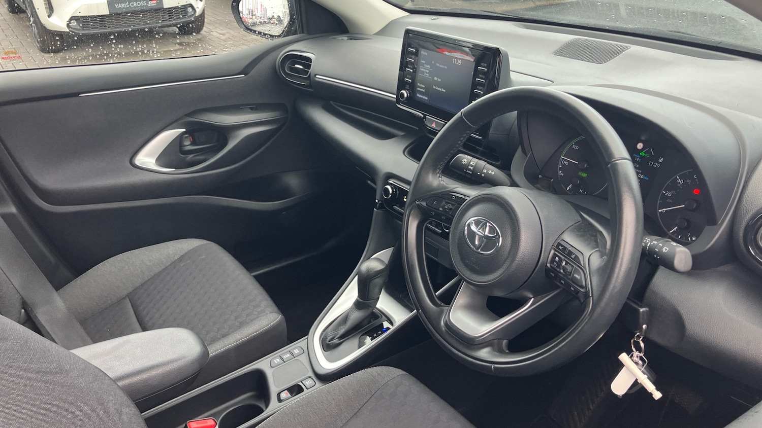 Used Toyota Yaris 2022 for sale - 76518451: Photo 11