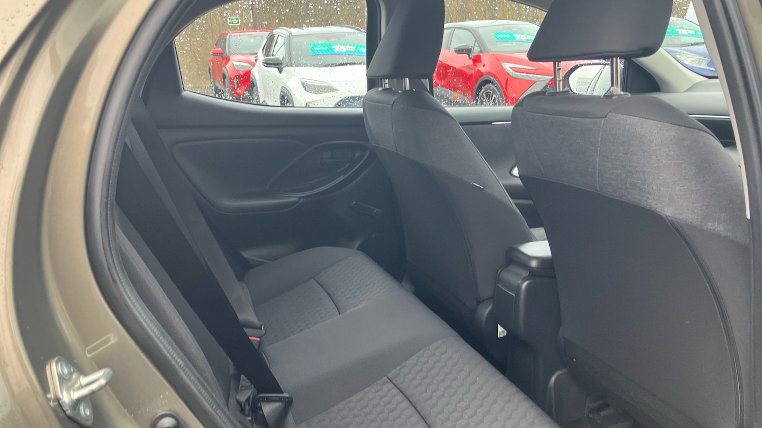 Used Toyota Yaris 2022 for sale - 76518451: Photo 12