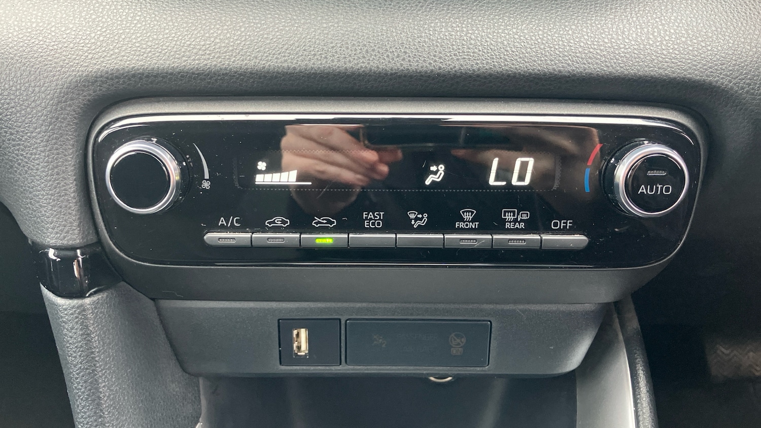 Used Toyota Yaris 2022 for sale - 76518451: Photo 24