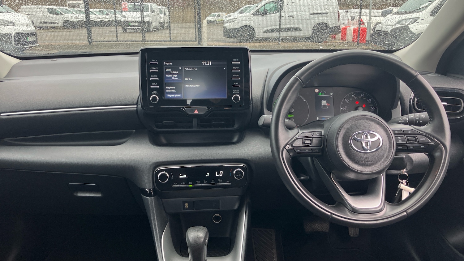 Used Toyota Yaris 2022 for sale - 76518451: Photo 5