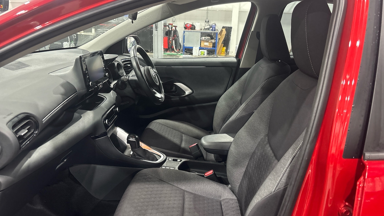 Used Toyota Yaris 2022 for sale - 76830556: Photo 10