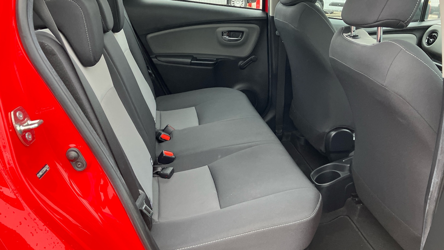 Used Toyota Yaris 2019 for sale - 76253085: Photo 12