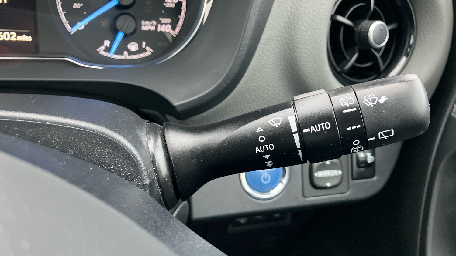 Used Toyota Yaris 2019 for sale - 76253085: Photo 26