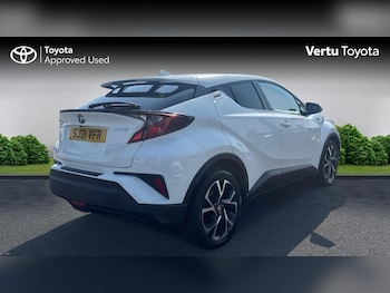 Used Toyota C-HR 2021 for sale - 79067121: Photo