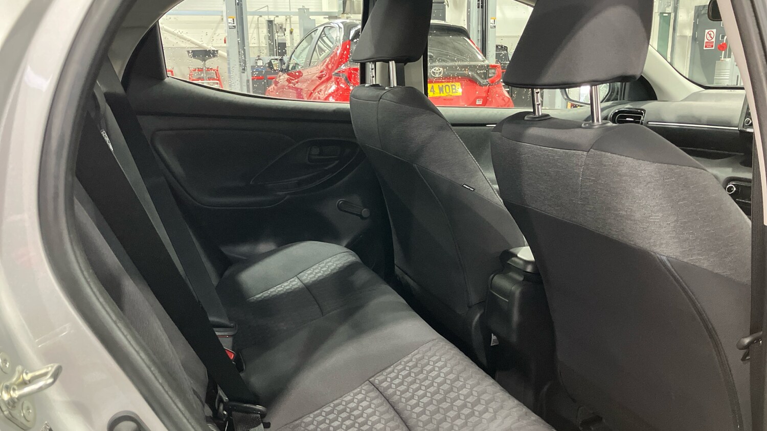 Used Toyota Yaris 2020 for sale - 76578461: Photo 12