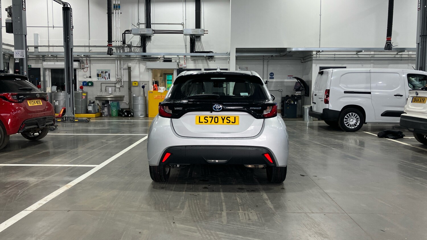 Used Toyota Yaris 2020 for sale - 76578461: Photo 19