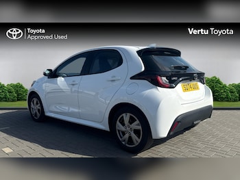 Used Toyota Yaris 2024 for sale - 78671313: Photo