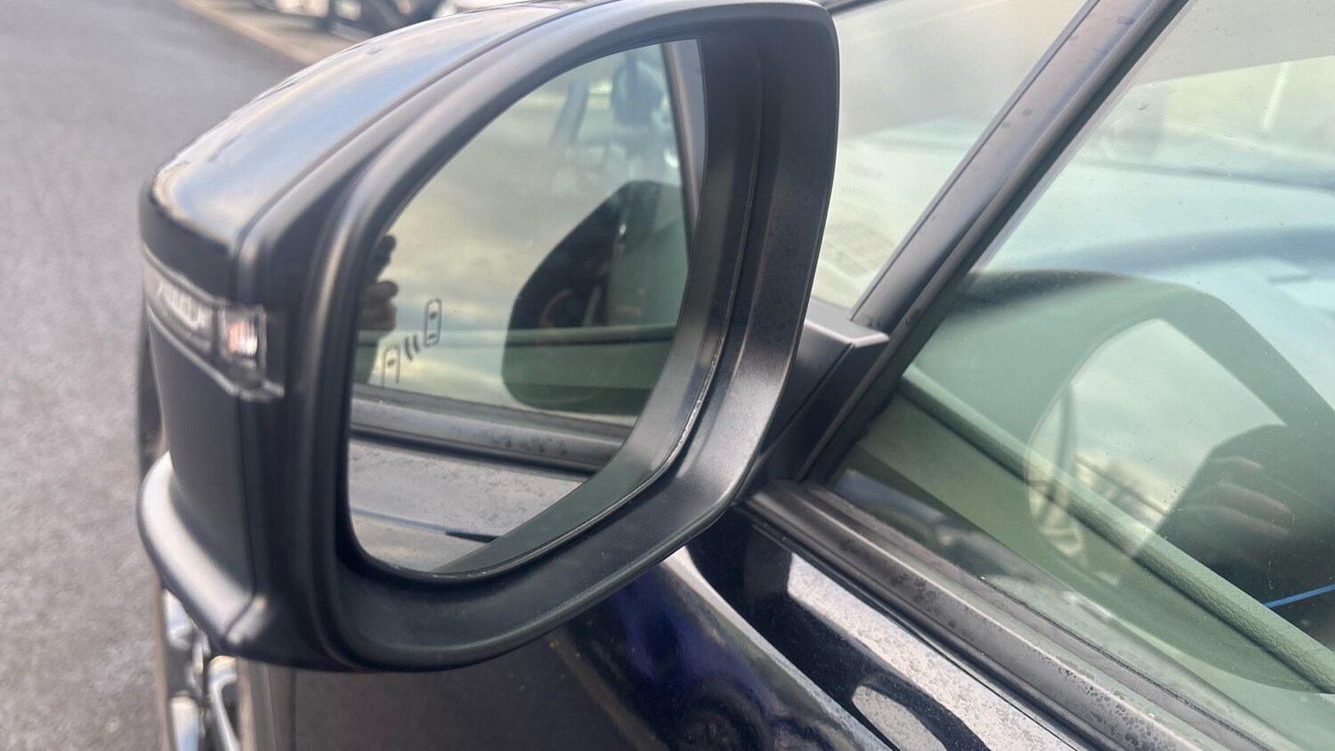 Used Toyota Prius 2025 for sale - 76986707: Photo 34