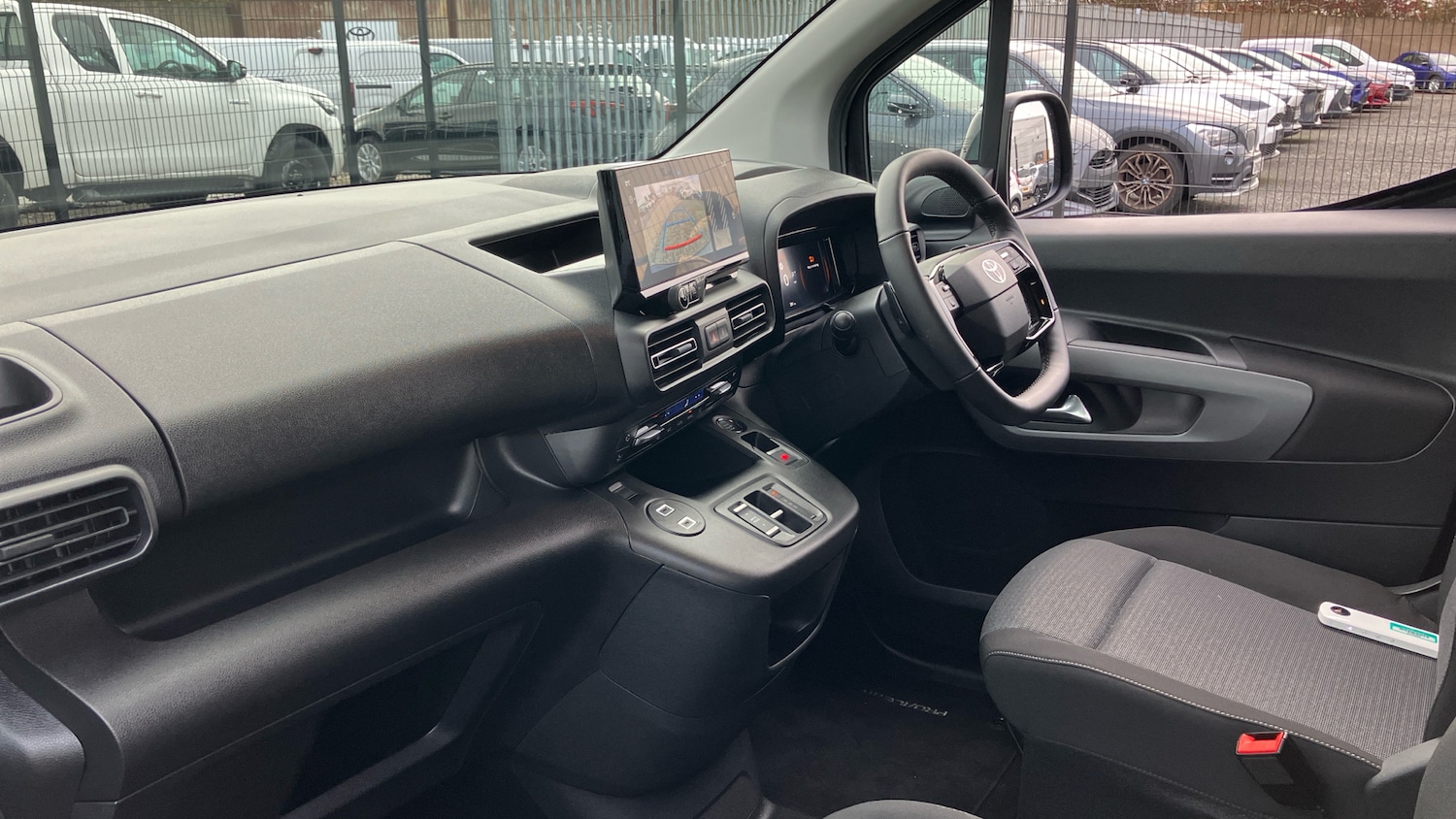 Used Toyota PROACE CITY Verso 2025 for sale - 76243526: Photo 10