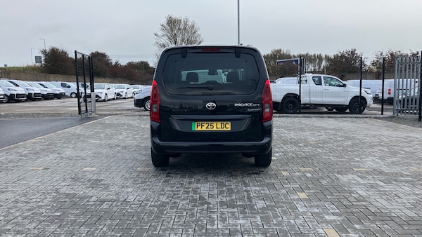 Used Toyota PROACE CITY Verso 2025 for sale - 76243526: Photo 19