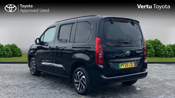 Used Toyota PROACE CITY Verso 2025 for sale - 76243526: Photo 4