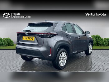 Used Toyota Yaris Cross 2023 for sale - 78228573: Photo