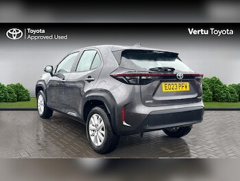 Used Toyota Yaris Cross 2023 for sale - 78228573: Photo