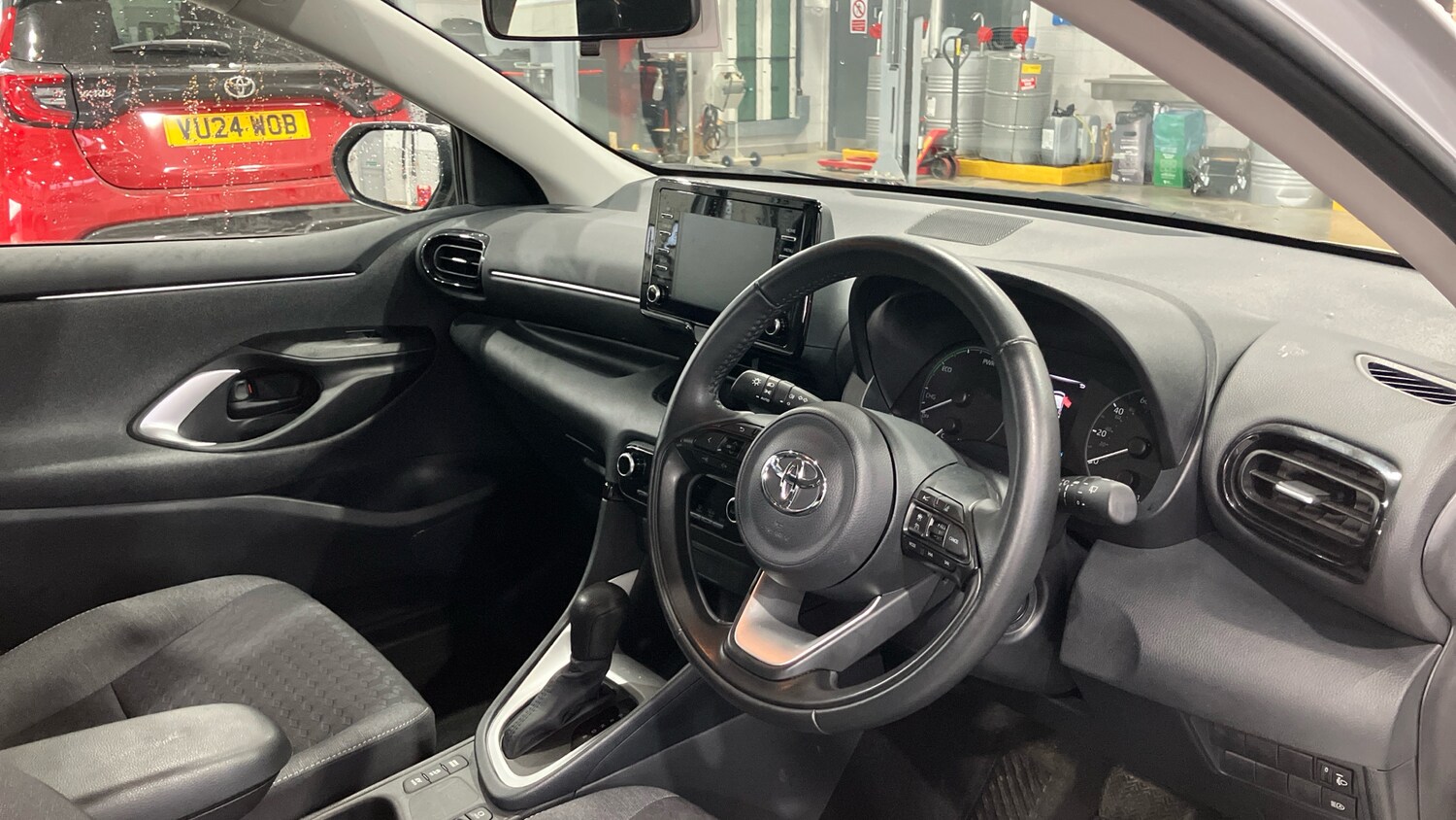 Used Toyota Yaris 2020 for sale - 77917099: Photo 11