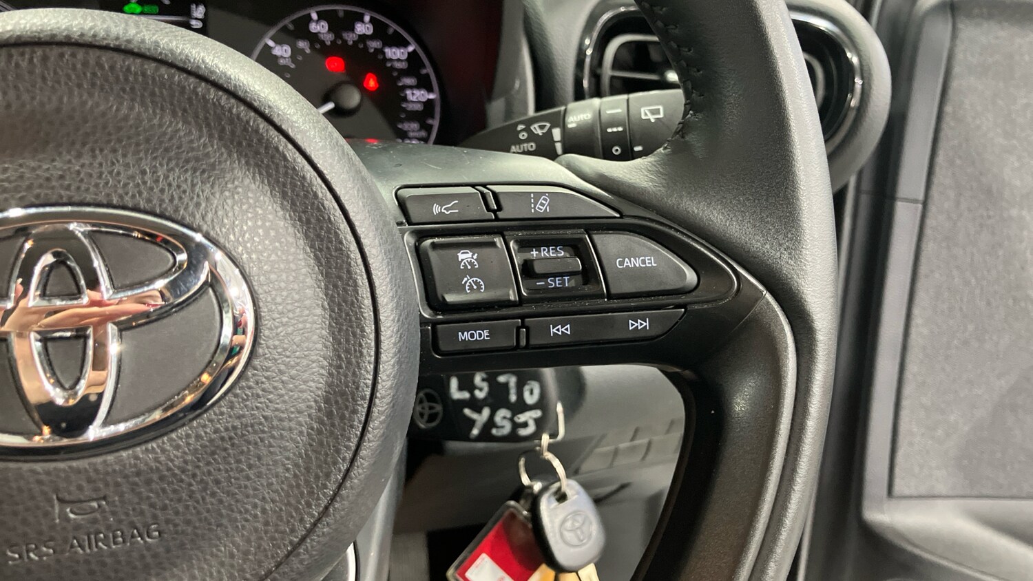 Used Toyota Yaris 2020 for sale - 77917099: Photo 28