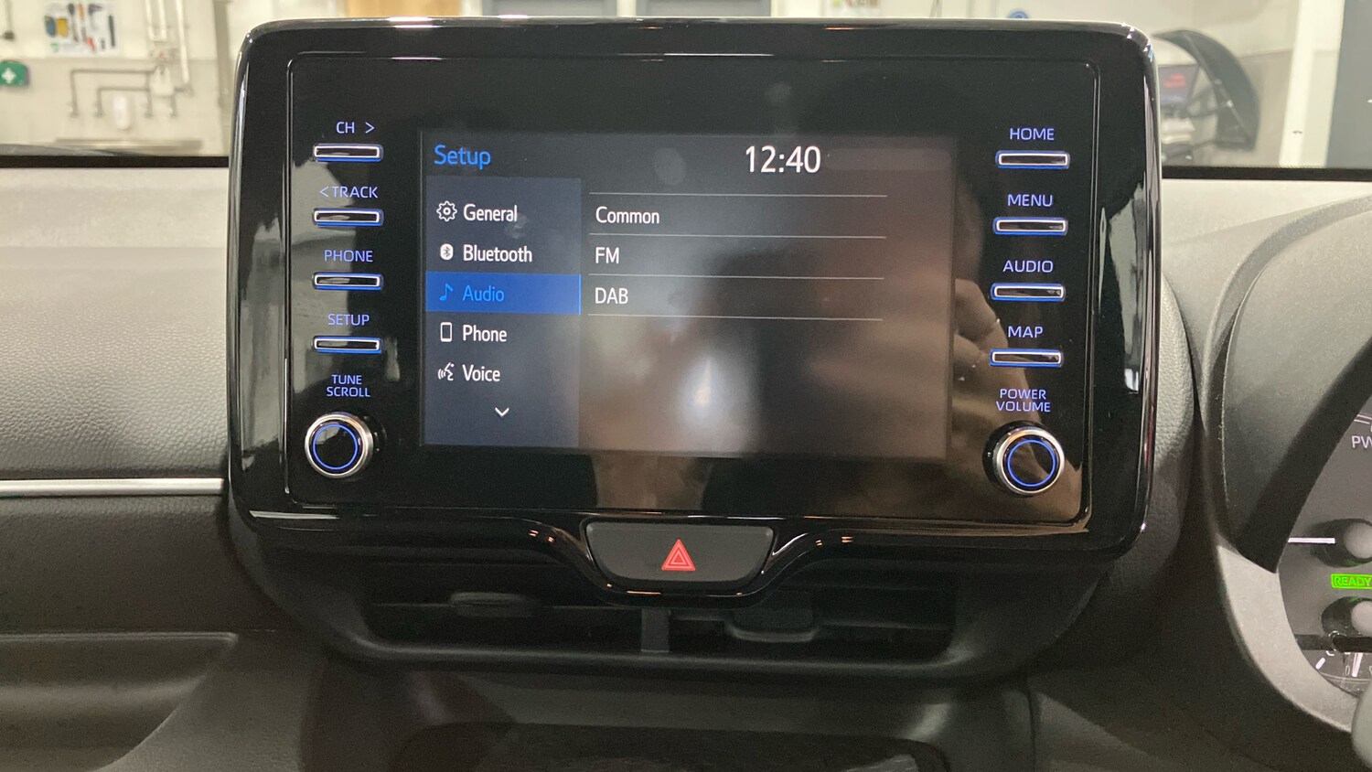 Used Toyota Yaris 2020 for sale - 77917099: Photo 32