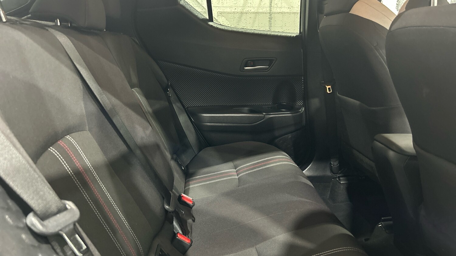 Used Toyota C-HR 2022 for sale - 76780048: Photo 12