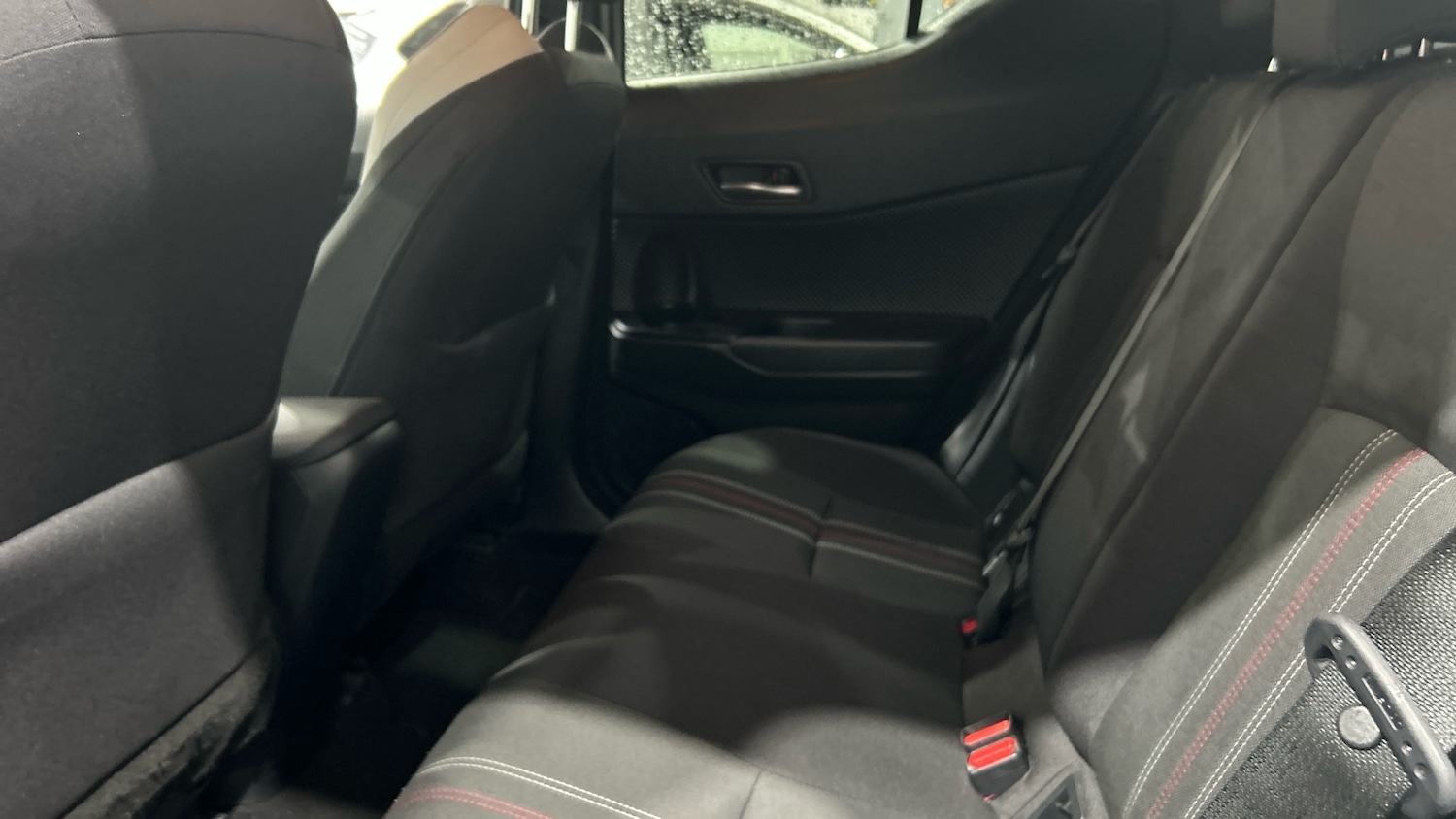 Used Toyota C-HR 2022 for sale - 76780048: Photo 13