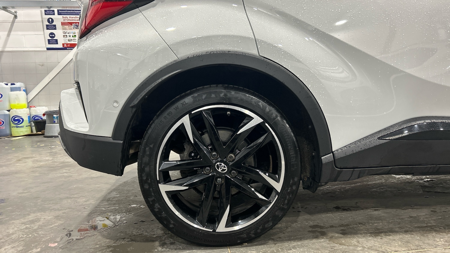 Used Toyota C-HR 2022 for sale - 76780048: Photo 18