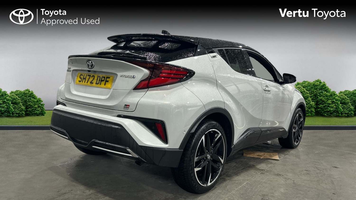 Used Toyota C-HR 2022 for sale - 76780048: Photo 2