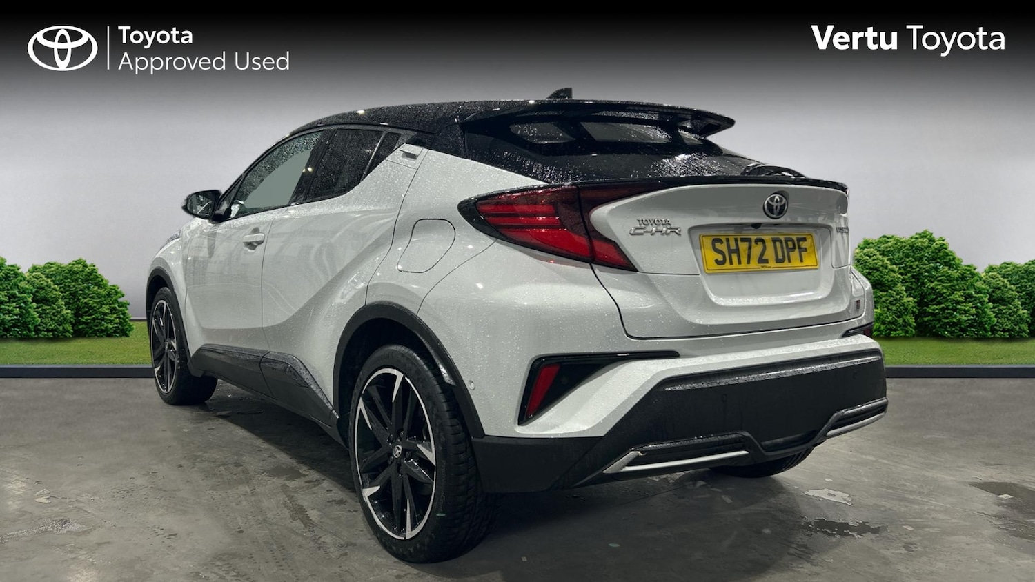 Used Toyota C-HR 2022 for sale - 76780048: Photo 4