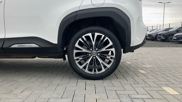 Used Toyota Yaris Cross 2023 for sale - 76263224: Photo 18
