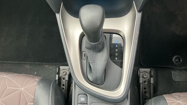 Used Toyota Yaris Cross 2023 for sale - 76263224: Photo 31