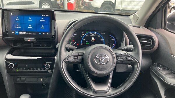 Used Toyota Yaris Cross 2023 for sale - 76263224: Photo 6