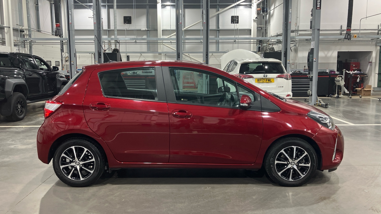 Used Toyota Yaris 2018 for sale - 77046178: Photo 16