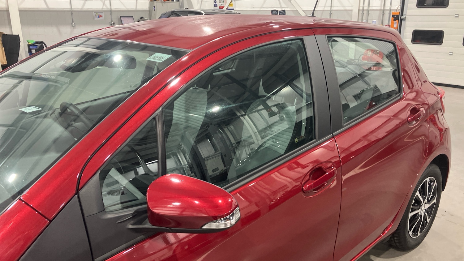 Used Toyota Yaris 2018 for sale - 77046178: Photo 45