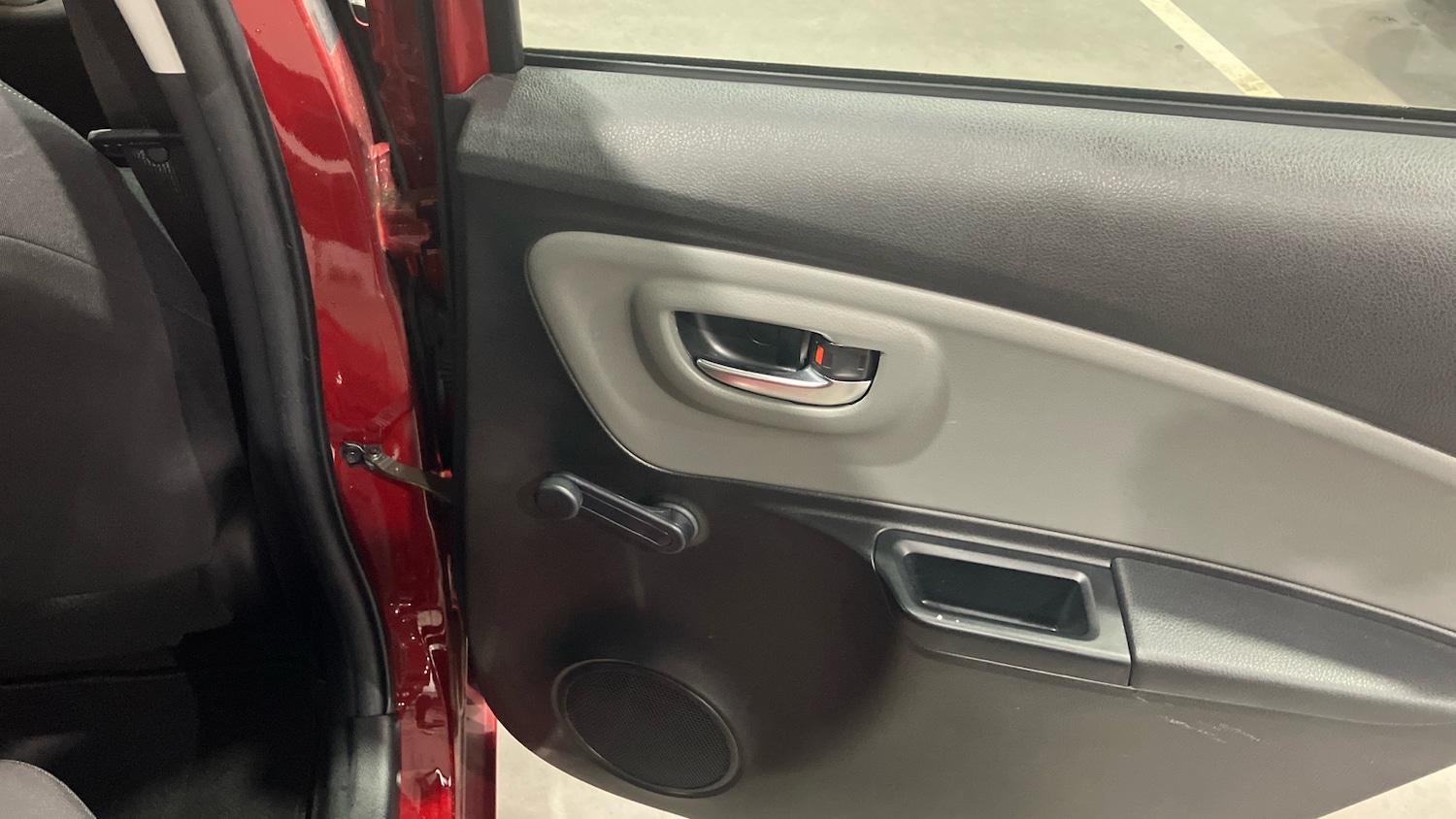 Used Toyota Yaris 2018 for sale - 77046178: Photo 56