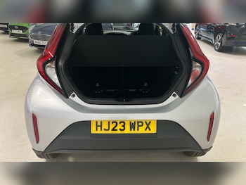 Used Toyota Aygo X 2023 for sale - 76253901: Photo
