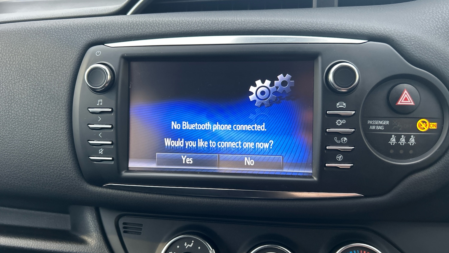 Used Toyota Yaris 2018 for sale - 77730740: Photo 20