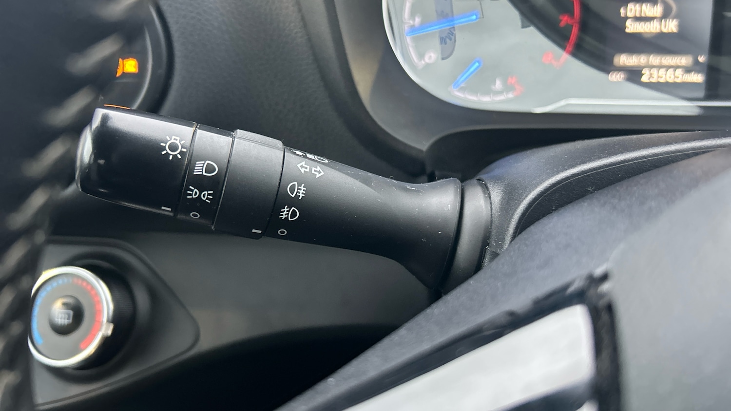 Used Toyota Yaris 2018 for sale - 77730740: Photo 34